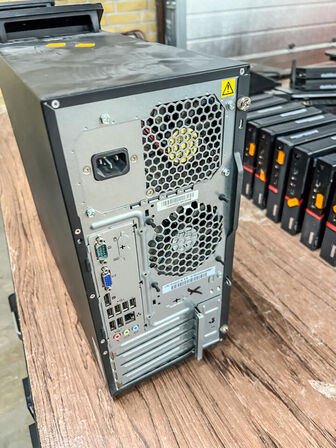 LENOVO Thinkcentre M91p/Intel i5-2400 /4GB/500GB HDD
