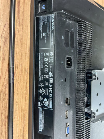 LENOVO Thinkcentre M93z/Intel i5-4570S/4GB/128GB SSD
