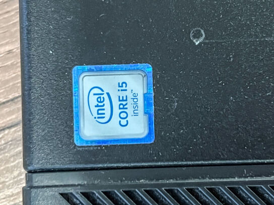 LENOVO ThinkCentre M700/Intel i5-6400T/8GB/128 GB SSD