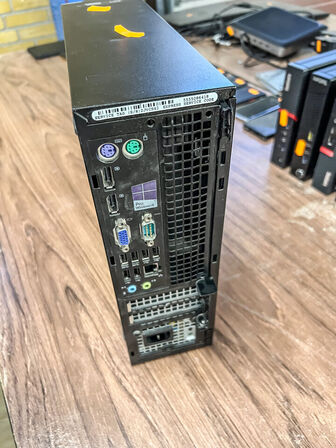 DELL OptiPlex 9020/Intel i5-4590 3,3 GHz/4 GB/500GB HDD