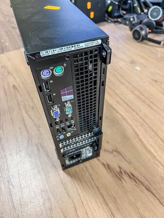 DELL OptiPlex 9020/Intel i5-4590 3,3 GHz/4GB/250GB HDD