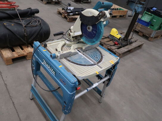 Kap/geringsav / bordsav MAKITA LF1000