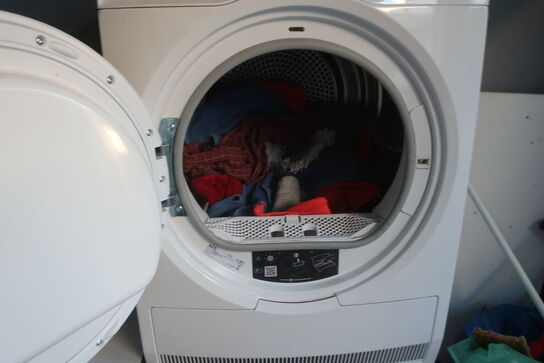 Vaskemaskine og tørretumBler BLOMBERG/AEG