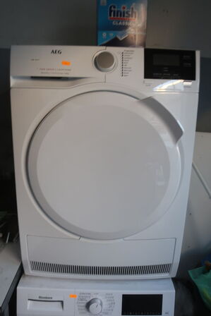 Vaskemaskine og tørretumBler BLOMBERG/AEG