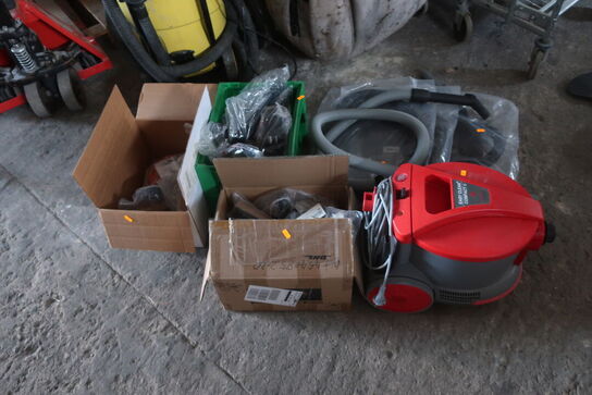 Støvsuger og div tilbehør