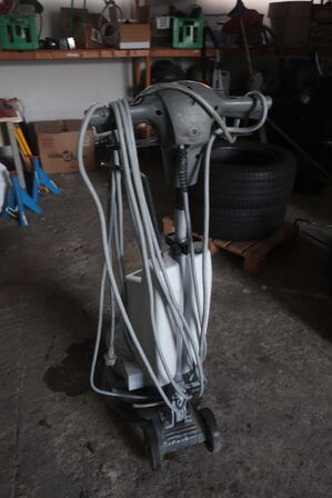 Gulvmaskine NILFISK SD 400