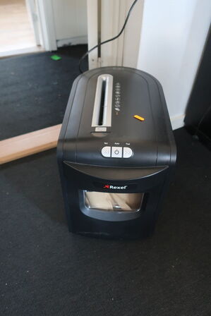 Makulator REXEL REX1023