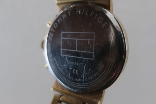 Ur TOMMY HILFINGER 