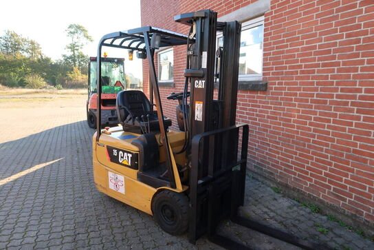 3-hjulet El-Gaffeltruck CATERPILLAR EP15KRT-PAC