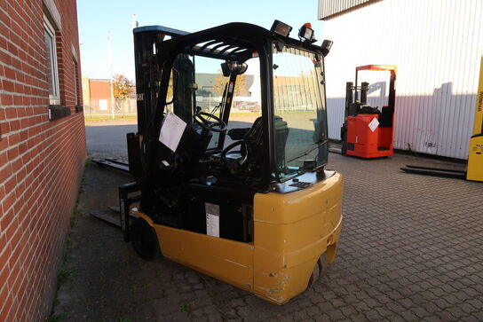 El-Gaffeltruck CATERPILLAR EP20NT