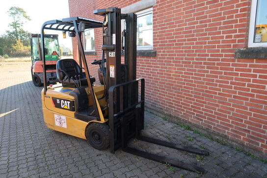 3-hjulet El-Gaffeltruck CATERPILLAR EP15KRT-PAC