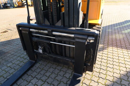 Gas-Gaffeltruck HYSTER H3.5XM
