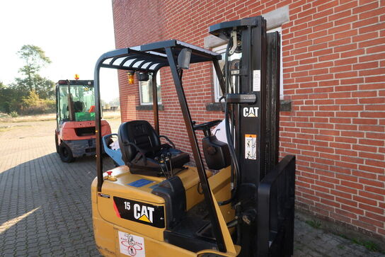 3-hjulet El-Gaffeltruck CATERPILLAR EP15KRT-PAC