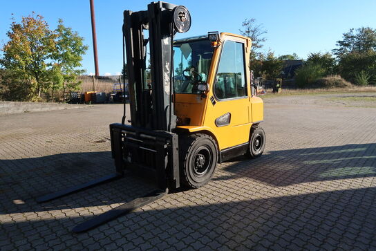 Gas-Gaffeltruck HYSTER H3.5XM