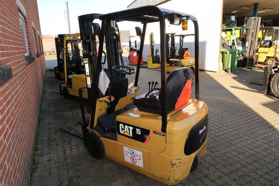 3-hjulet El-Gaffeltruck CATERPILLAR EP15KRT-PAC