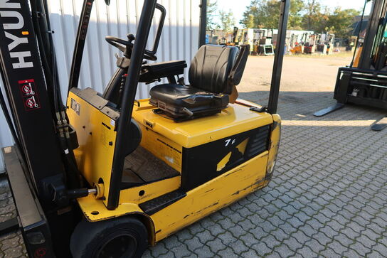3-hjulet El-Gaffeltruck HYUNDAI 20BT-7