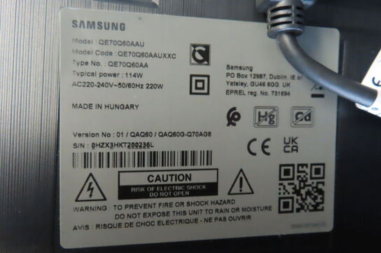 Fjernsyn SAMSUNG QE70Q60AAU inkl. Stativ 