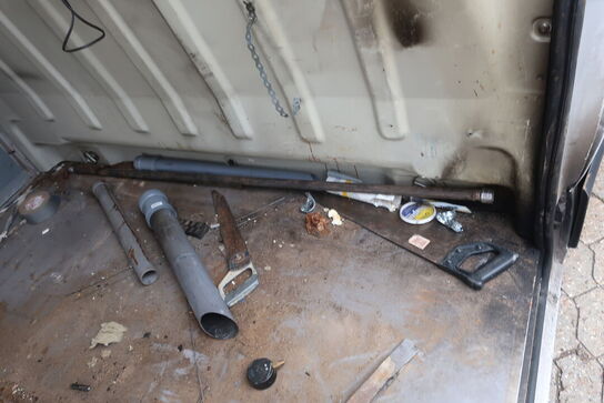 Diverse håndværktøj m.m.