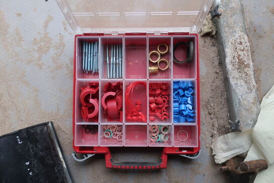 Diverse håndværktøj m.m.