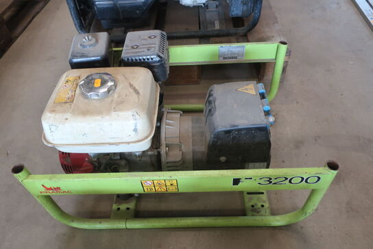 Generator PRAMAC E3200