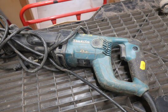 Bajonetsav MAKITA JR3050T