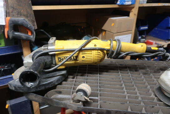 Vinkelsliber DEWALT QWE492