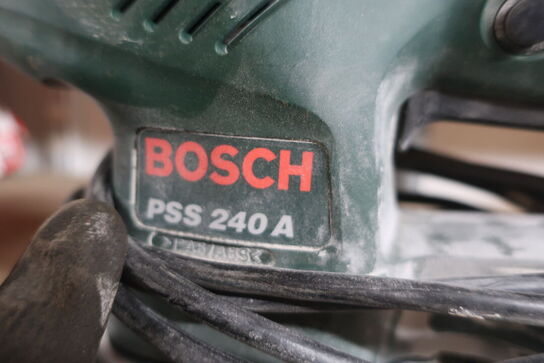 Skruemaskine DEWALT samt rystepudser BOSCH PSS 240 A