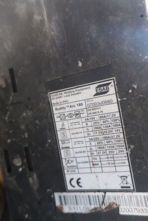 Svejsemaskine ESAB Buddy Arc 180