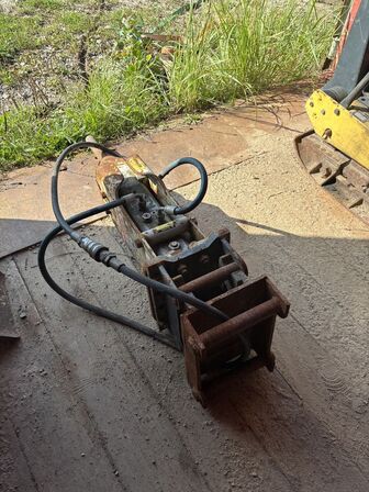 Hydraulisk nedbrydningshammer FX15-2FT
