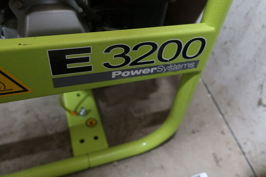 Generator PRAMAC E3200