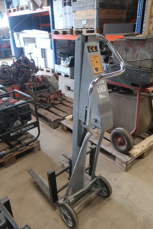 Løftevogn SILVERSTONE PM120