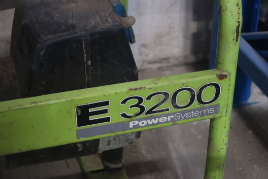 Generator PRAMAC E3200