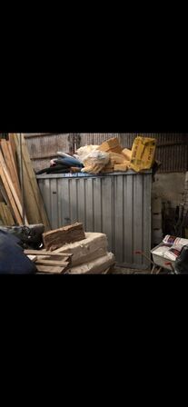 Materialcontainer uden indhold og nøgle